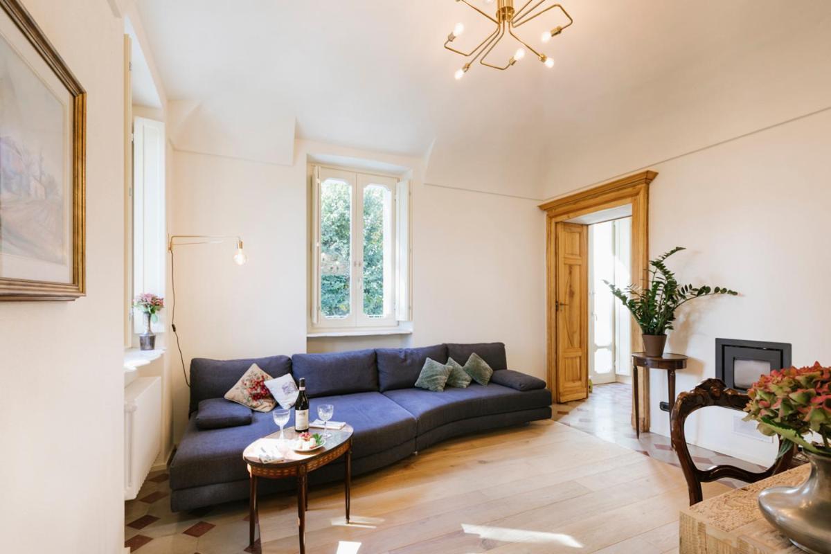 Villa Trisano Bra Exteriör bild