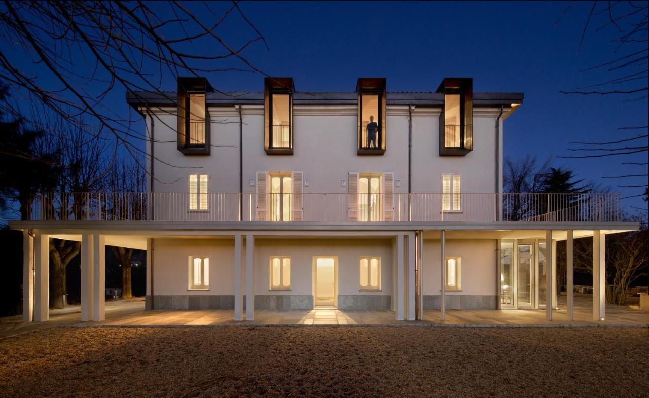 Villa Trisano Bra Exteriör bild