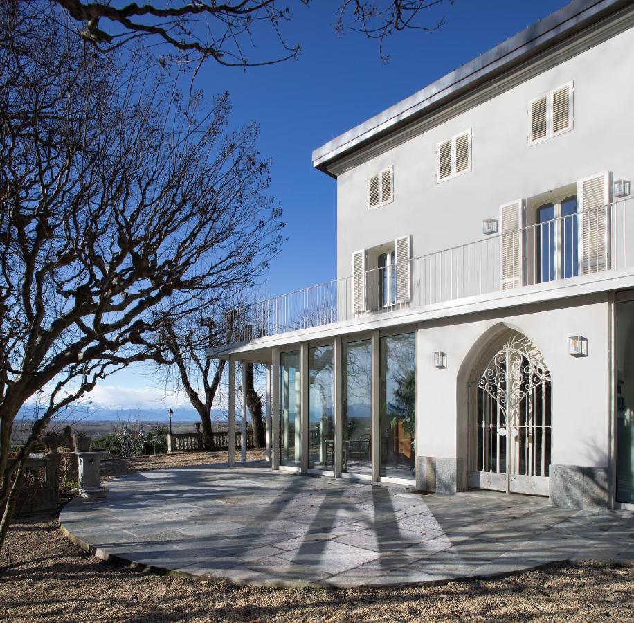 Villa Trisano Bra Exteriör bild